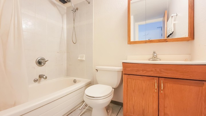 Photo 11 at 512 - 950 Drake Street, Downtown VW, Vancouver West