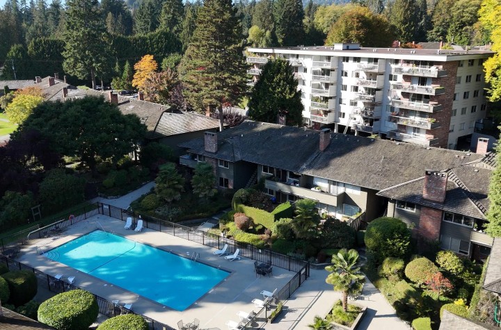 Photo 1 at 1218 - 235 Keith Road, Cedardale, West Vancouver