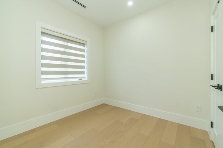 Photo 17 at 1554 W 66th Avenue, S.W. Marine, Vancouver West