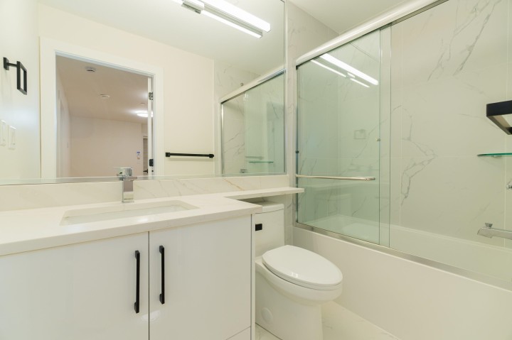 Photo 18 at 1554 W 66th Avenue, S.W. Marine, Vancouver West