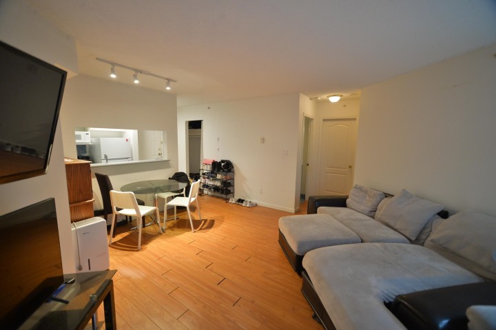 Photo 14 at 106 - 3455 Ascot Place, Collingwood VE, Vancouver East