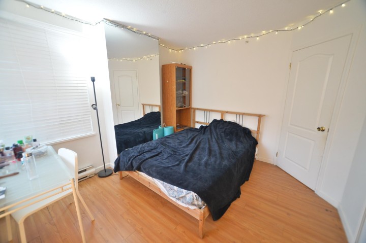 Photo 4 at 106 - 3455 Ascot Place, Collingwood VE, Vancouver East