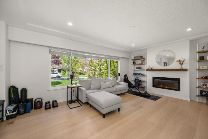 Photo 3 at 2566 Mcbain Avenue, Quilchena, Vancouver West