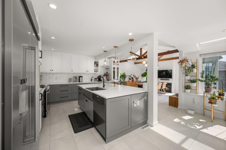 Photo 5 at 2566 Mcbain Avenue, Quilchena, Vancouver West