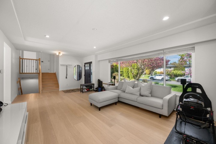 Photo 4 at 2566 Mcbain Avenue, Quilchena, Vancouver West