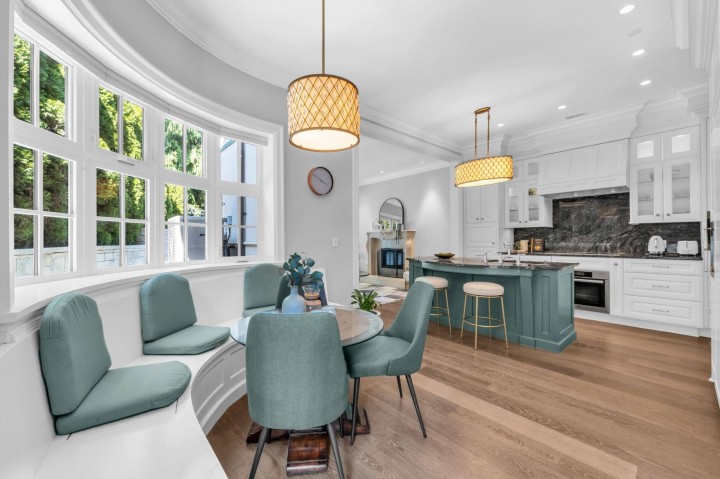 Photo 7 at 4348 Erwin Drive, Cypress, West Vancouver