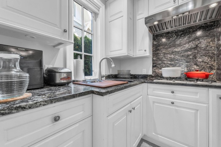 Photo 10 at 4348 Erwin Drive, Cypress, West Vancouver