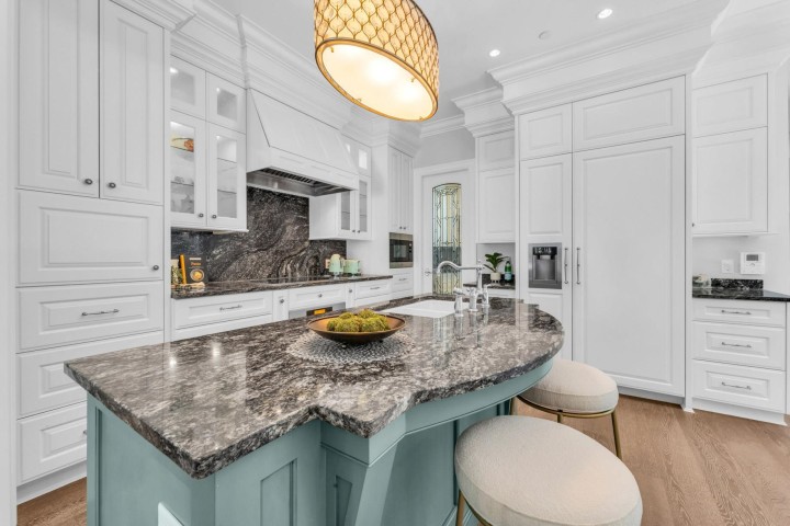 Photo 11 at 4348 Erwin Drive, Cypress, West Vancouver