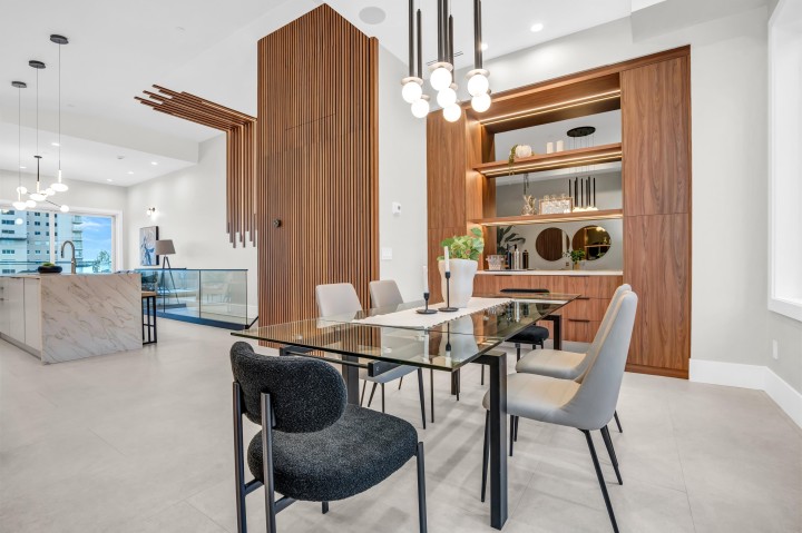 Photo 6 at 2380 Marine Drive, Dundarave, West Vancouver