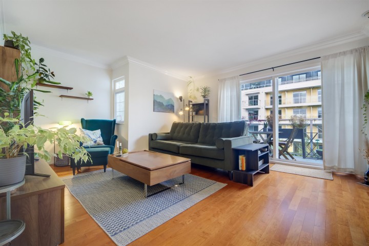 Photo 7 at 301 - 1868 E 11th Avenue, Grandview Woodland, Vancouver East