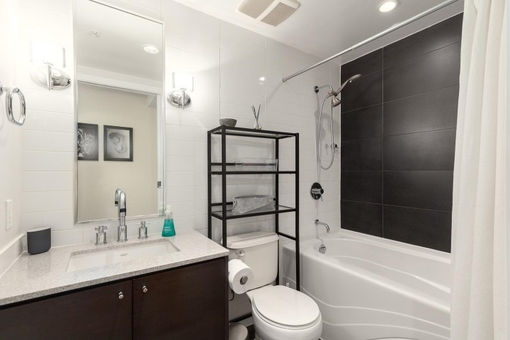 Photo 24 at PH803 - 988 Richards Street, Yaletown, Vancouver West