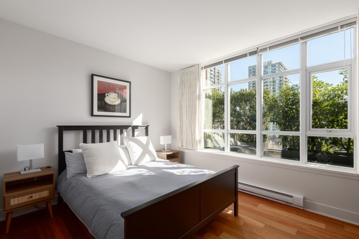 Photo 21 at PH803 - 988 Richards Street, Yaletown, Vancouver West