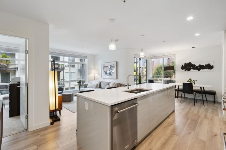 Photo 7 at 309 - 128 E 8th Street, Central Lonsdale, North Vancouver