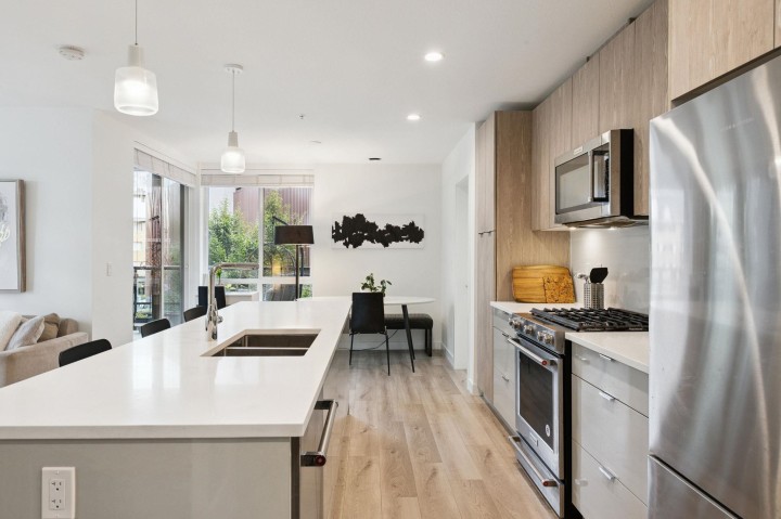 Photo 5 at 309 - 128 E 8th Street, Central Lonsdale, North Vancouver