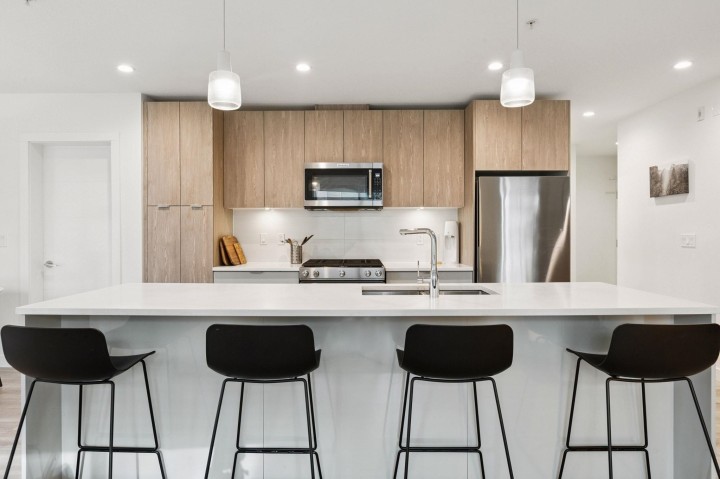 Photo 4 at 309 - 128 E 8th Street, Central Lonsdale, North Vancouver