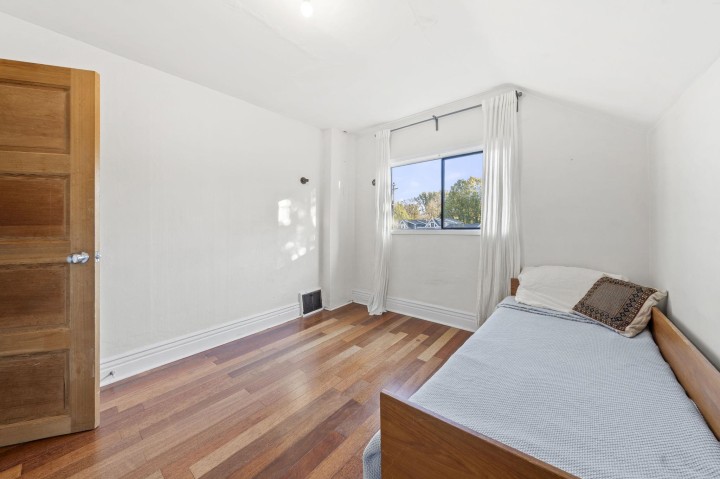 Photo 23 at 858 Union Street, Strathcona, Vancouver East