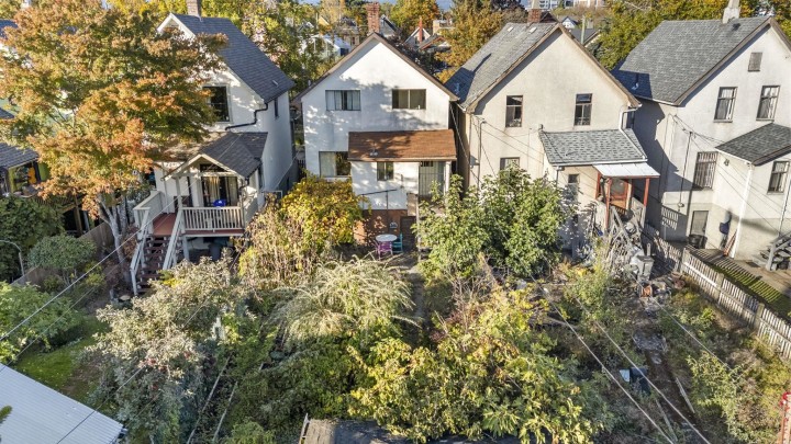 Photo 38 at 858 Union Street, Strathcona, Vancouver East