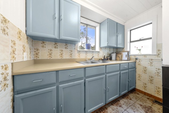 Photo 11 at 858 Union Street, Strathcona, Vancouver East