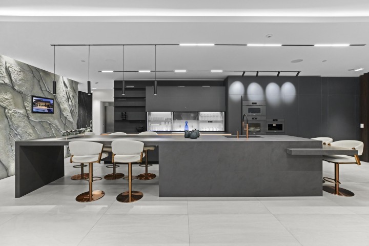 Photo 10 at 1840 Orchard Way, Queens, West Vancouver