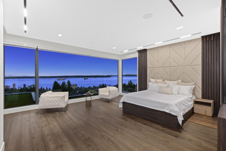 Photo 31 at 1840 Orchard Way, Queens, West Vancouver