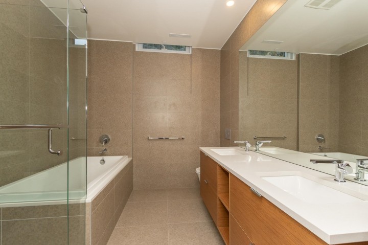 Photo 9 at 401 - 6687 Nelson Avenue, Horseshoe Bay WV, West Vancouver