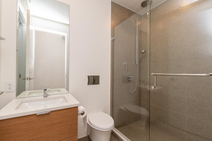 Photo 10 at 401 - 6687 Nelson Avenue, Horseshoe Bay WV, West Vancouver