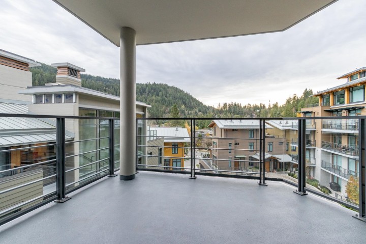 Photo 14 at 401 - 6687 Nelson Avenue, Horseshoe Bay WV, West Vancouver
