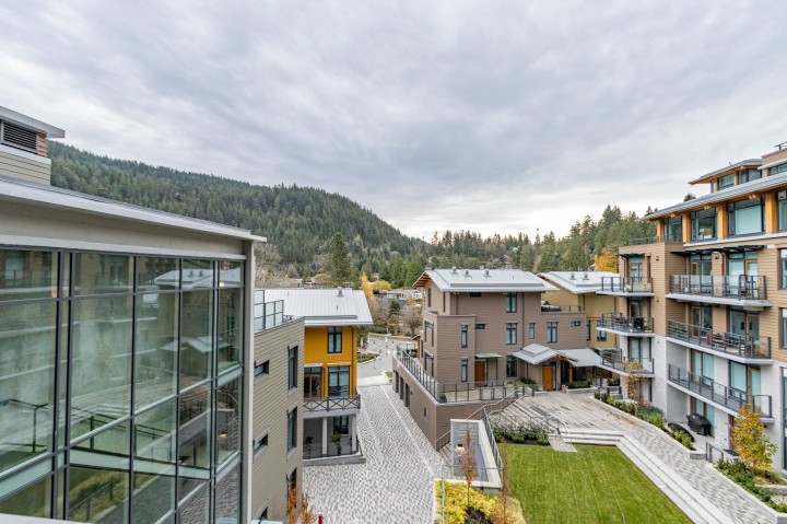 Photo 15 at 401 - 6687 Nelson Avenue, Horseshoe Bay WV, West Vancouver