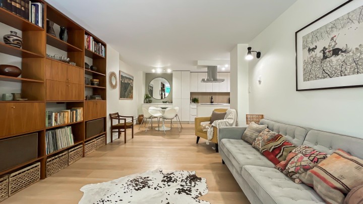 Photo 10 at 102 - 2016 Fullerton Avenue, Pemberton NV, North Vancouver