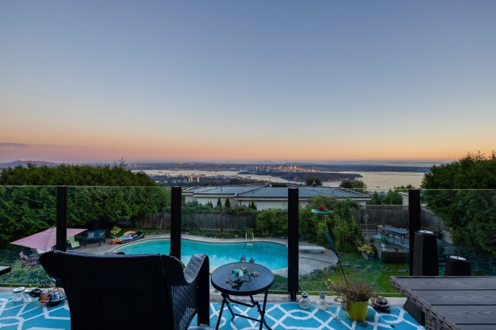 Photo 3 at 1591 Chartwell Drive, Chartwell, West Vancouver