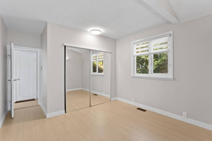 Photo 9 at 1232 W 21st Street, Pemberton Heights, North Vancouver