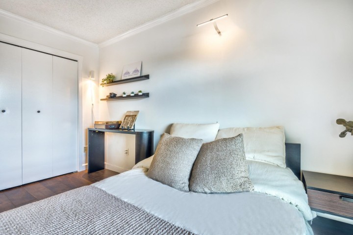 Photo 16 at 305 - 235 W 4th Street, Lower Lonsdale, North Vancouver