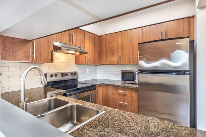 Photo 12 at 305 - 235 W 4th Street, Lower Lonsdale, North Vancouver