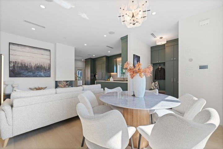 Photo 6 at 2 - 8508 East Boulevard, S.W. Marine, Vancouver West