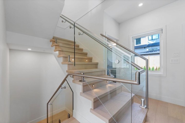 Photo 20 at 2 - 8508 East Boulevard, S.W. Marine, Vancouver West