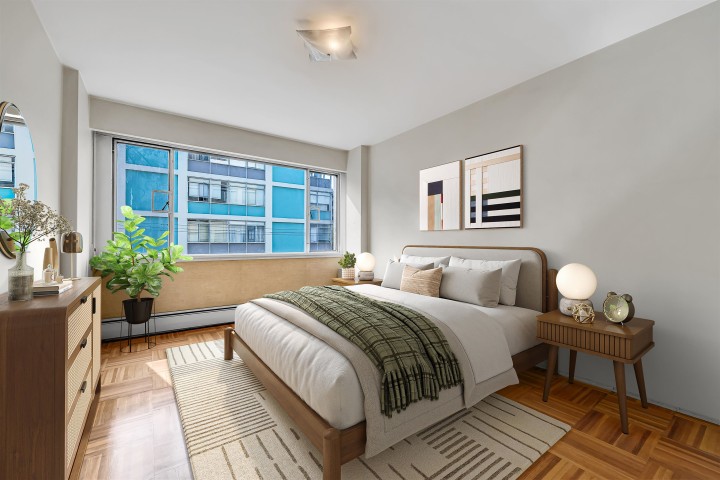 Photo 9 at 301 - 1050 Chilco Street, West End VW, Vancouver West