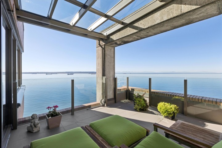 Photo 22 at 9 - 2250 Bellevue Avenue, Dundarave, West Vancouver