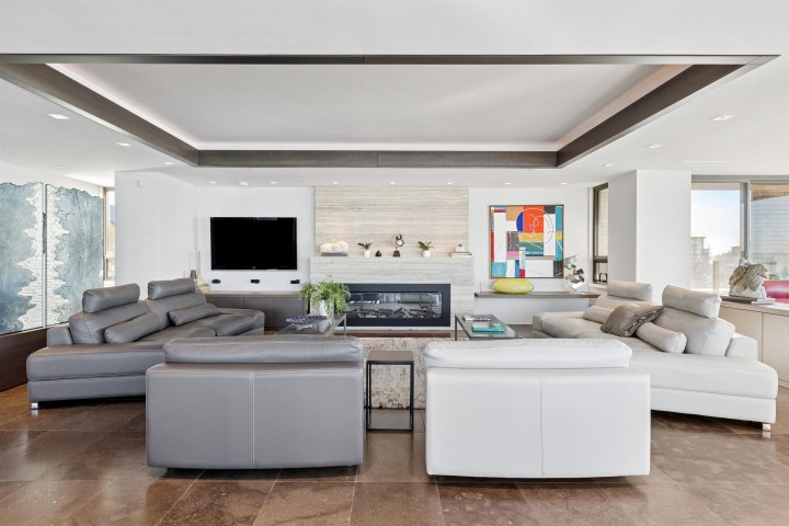 Photo 7 at 9 - 2250 Bellevue Avenue, Dundarave, West Vancouver