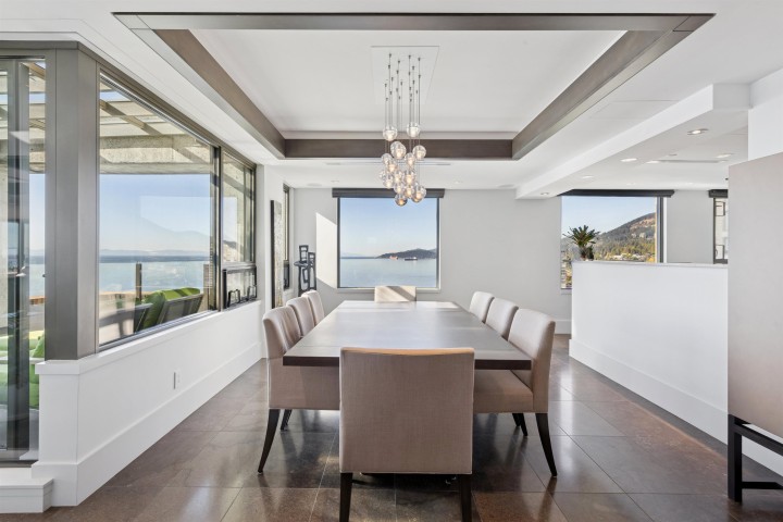 Photo 18 at 9 - 2250 Bellevue Avenue, Dundarave, West Vancouver