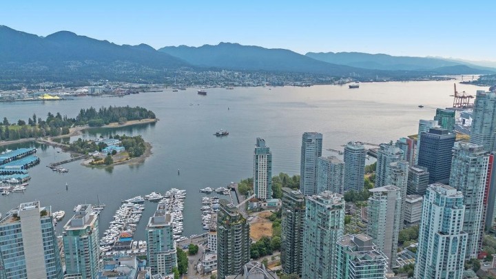 Photo 1 at 601 - 738 Broughton Street, West End VW, Vancouver West