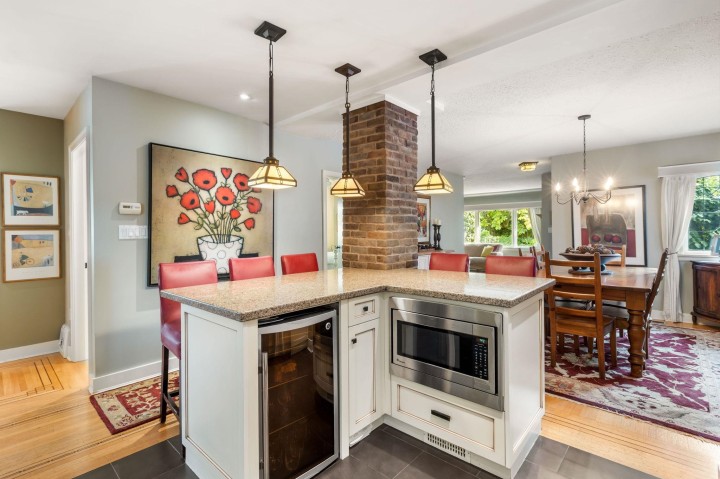 Photo 2 at 2857 W 35th Avenue, MacKenzie Heights, Vancouver West