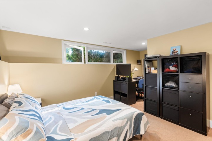 Photo 24 at 2857 W 35th Avenue, MacKenzie Heights, Vancouver West