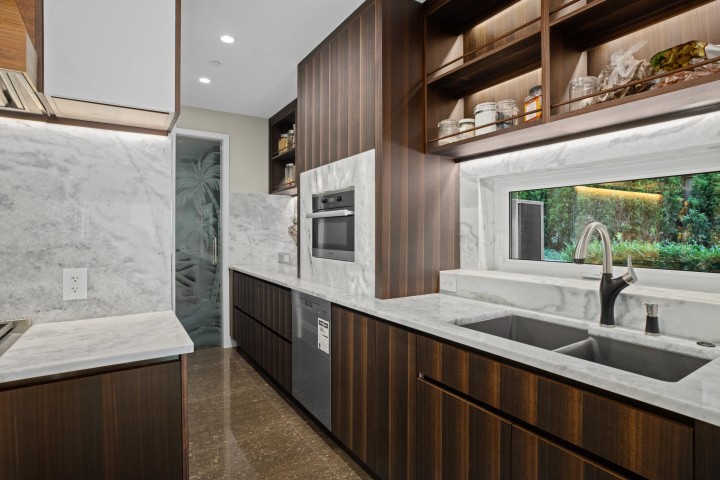 Photo 18 at 1436 Sandhurst Place, Chartwell, West Vancouver