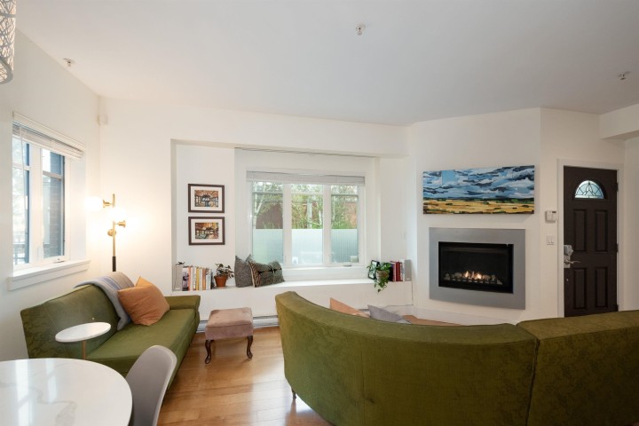 Photo 3 at 468 E 5th Avenue, Mount Pleasant VE, Vancouver East