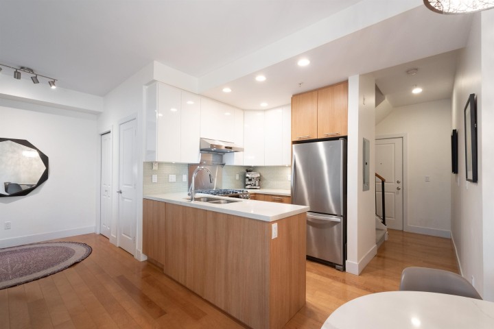 Photo 14 at 468 E 5th Avenue, Mount Pleasant VE, Vancouver East