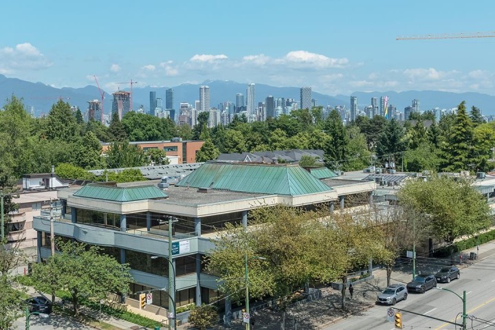 Photo 32 at PH802 - 2228 W Broadway, Kitsilano, Vancouver West