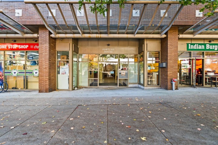 Photo 2 at 910 - 1010 Howe Street, Downtown VW, Vancouver West