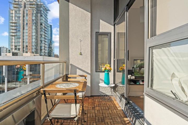 Photo 10 at 910 - 1010 Howe Street, Downtown VW, Vancouver West