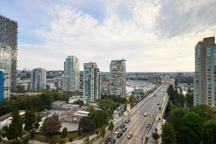 Photo 6 at 1601 - 1003 Pacific Street, West End VW, Vancouver West