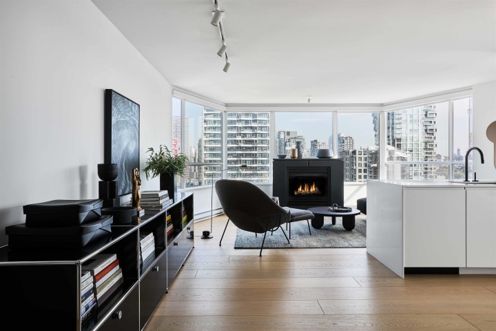 Photo 5 at 1601 - 1003 Pacific Street, West End VW, Vancouver West